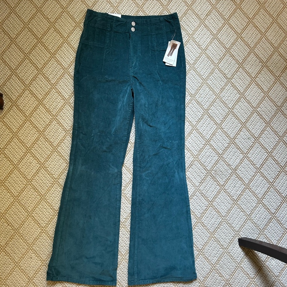 NEW w TAG, TRUE CRAFT CORDUROY HUGH WAIST FLARE